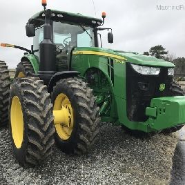 2017 John Deere 8270R