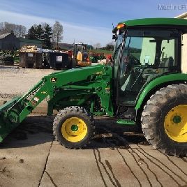 2016 John Deere 4044R