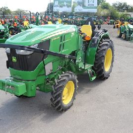 2017 John Deere 5090GV