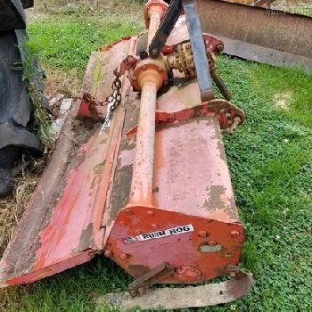 2000 Bush Hog 5'TILLER