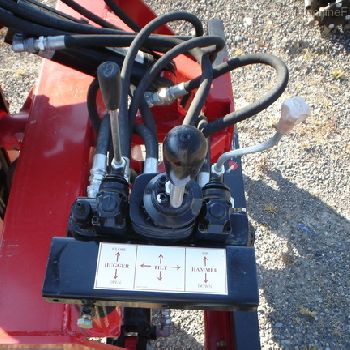 2015 Wheatheart Skid Steer Mount