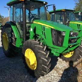 2017 John Deere 5090M