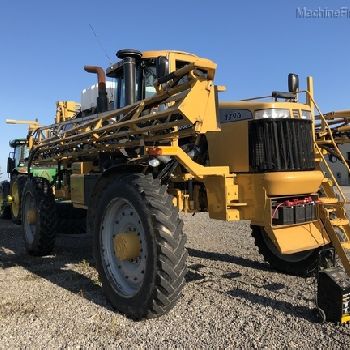 2011 Ag-Chem ROGATOR 1396