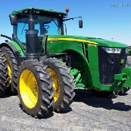 2016 John Deere 8270R