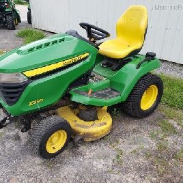 2017 John Deere X590