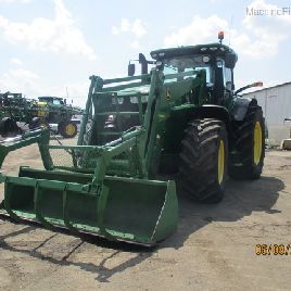 2013 John Deere 7200R