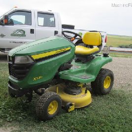 2017 John Deere X330