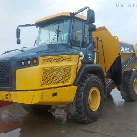 2017 John Deere 310E