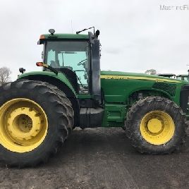 2004 John Deere 8520