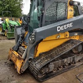2017 John Deere 331G