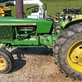 John Deere 2020