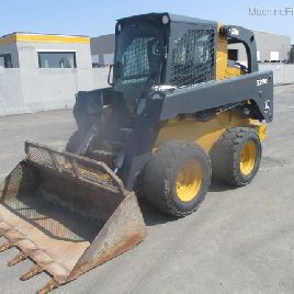 2014 John Deere 326E