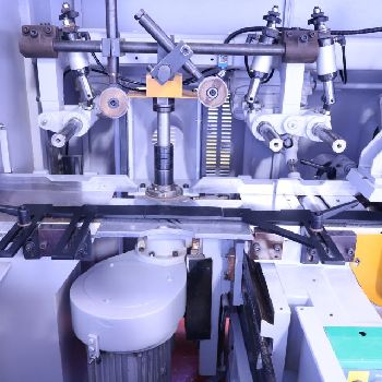 MOLDURERA ANTEC MOD S 523 + U