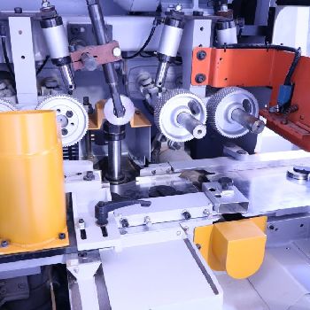 MOLDURERA ANTEC MOD S 523 + U