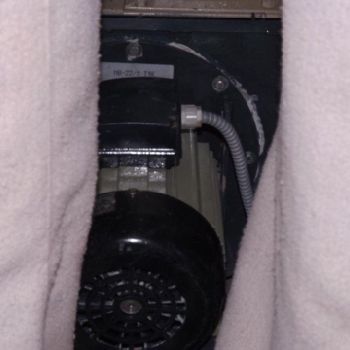 SANDING TABLE WITH SUCTION FILTERS