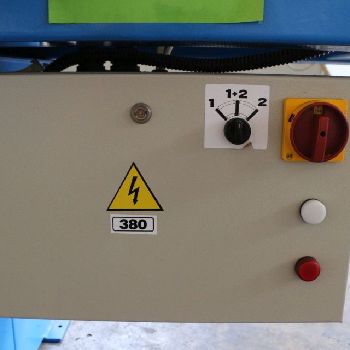 INGLENTADORA DOBLE PERTICI MOD UNIVER 402 IP