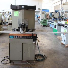 OMGA MOD V 213 JUNCKING MACHINE