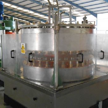 Vacuum dosage and seaming group Comaco