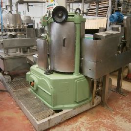 Vacuum dosage and seaming group Comaco