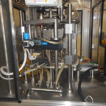 CMI filler / capping machine