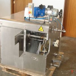 Famaco artichoke peeler