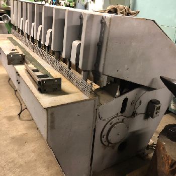 Wieger 2500x4 guillotine