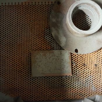 Glass sandblasting booth