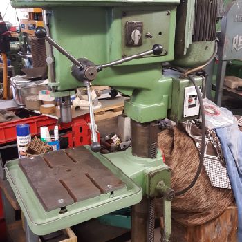 Alzmetall Floor Drilling Machine