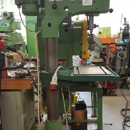 Alzmetall AX3V колонна бурильных