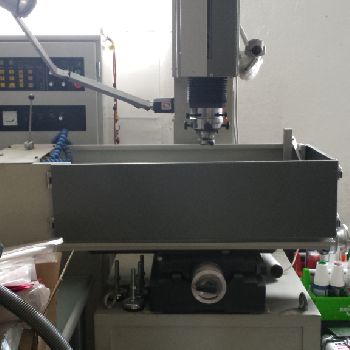 Spark / Pisraneh 511 50 A Electric Discharge Machine