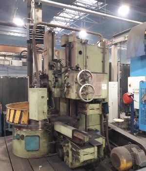 LATHE MACHINE DEFUM KNA 110/135