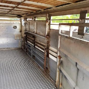 N / A MAN LIFT TRUCK 8.163