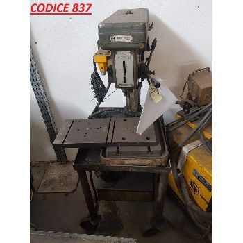 CODE 837 TAPPING DRILL IM MOD IMM 118 WITH BASE AND REFRIGERATION SYSTEM