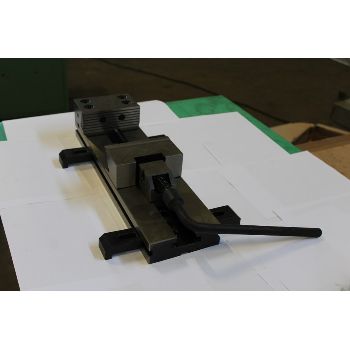 CODE. 1097 Precision vice in steel Mod.M011 / 150/300