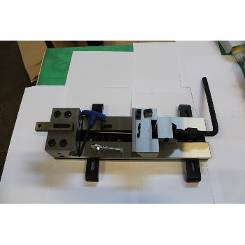 CODE. 1097 Precision vice in steel Mod.M011 / 150/300