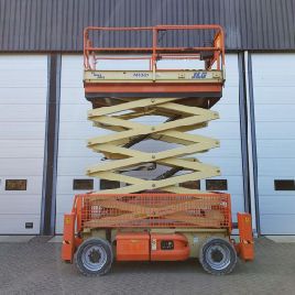 2008 JLG M4069