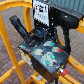 2007 HAULOTTE COMPACT 10