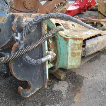 2010 Montabert MB500