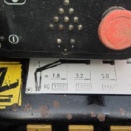 1997 MERCEDES-BENZ 1824