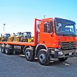 2004 MERCEDES-BENZ 3236