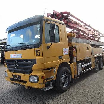 2006 Putzmeister M36/4 / ACTROS