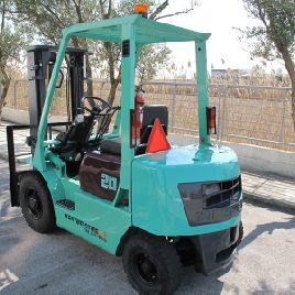 1999 MITSUBISHI FD20