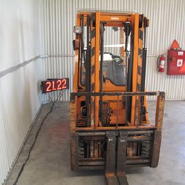 2005 NISSAN 02ZFL01A15