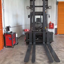 2011 KALMAR DCE80-9HE