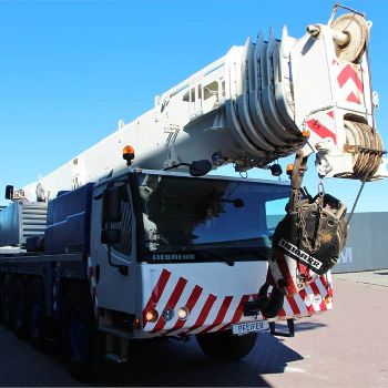 2011 LIEBHERR LTM1100-5.2