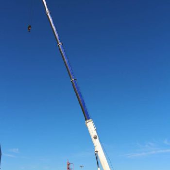 2011 LIEBHERR LTM1100-5.2