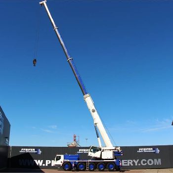 2011 LIEBHERR LTM1100-5.2