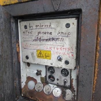 2001 Backers F-LINER 5700-2