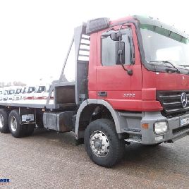 Mercedes-Benz ACTROS 3332 2004