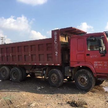 2017 HOWO ZZ3315N286WE1